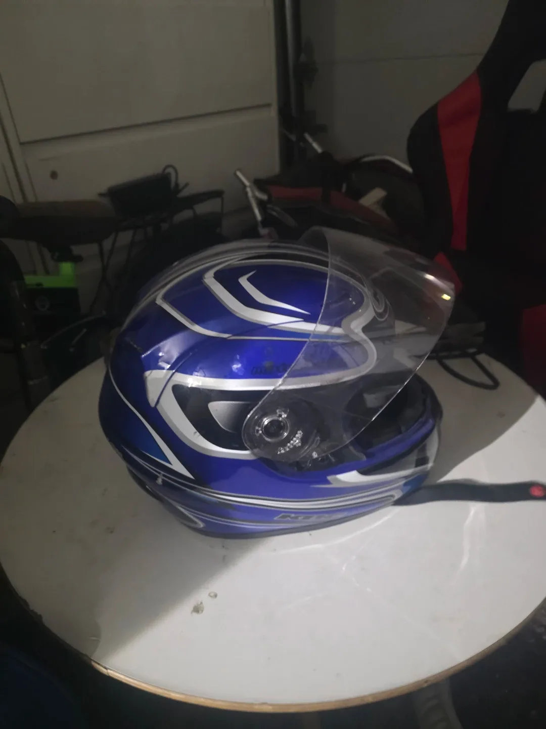 HJC Helmet - Blue & Silver image indicator(3)