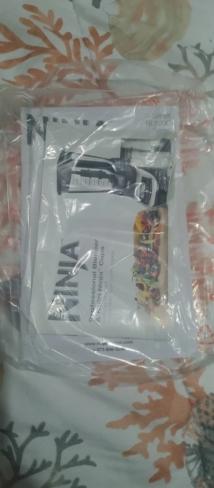 Ninja Professional Blender with Nutri Ninja Cups - photo 3