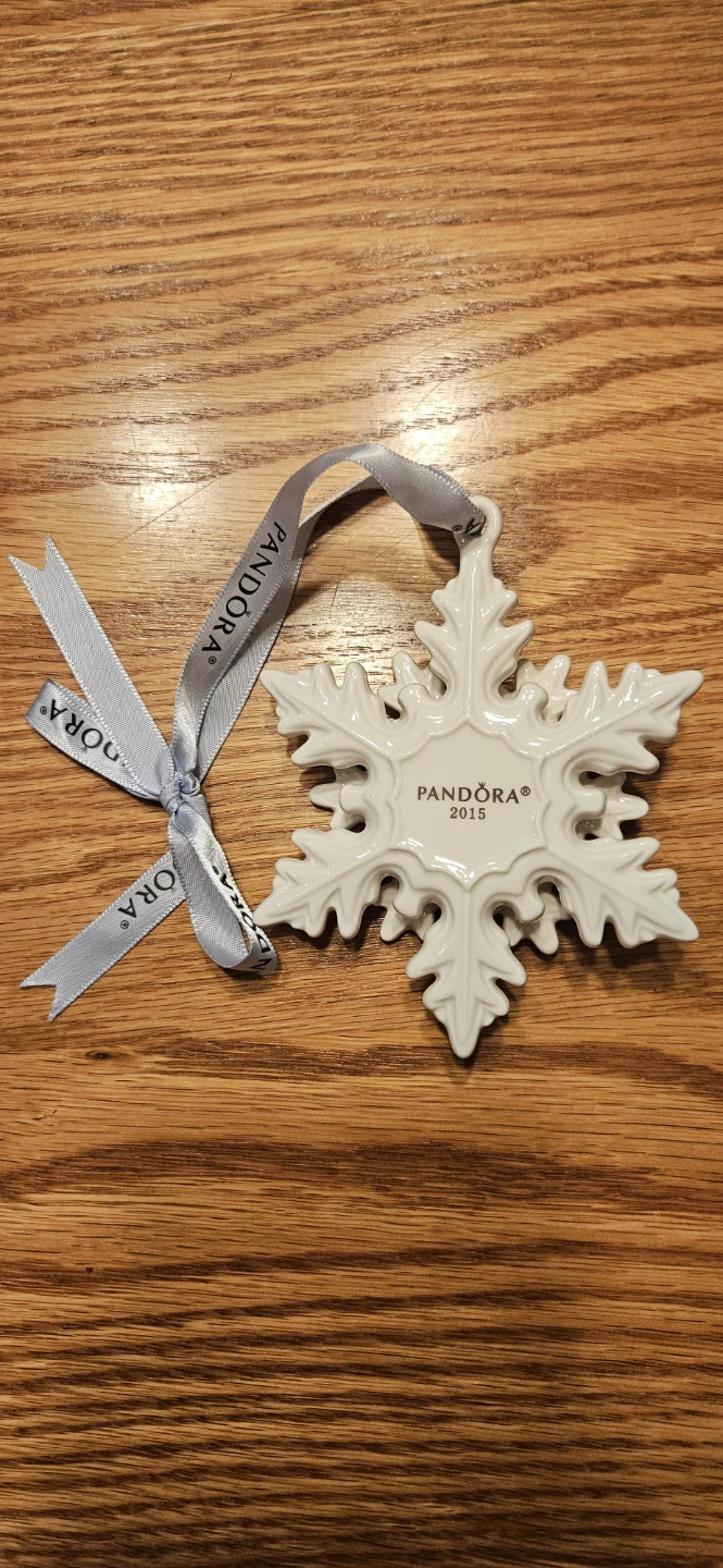 ❄️Pandora 2015 Limited Edition Snowflake Ornament Brand New 🎁🥕 - photo 5