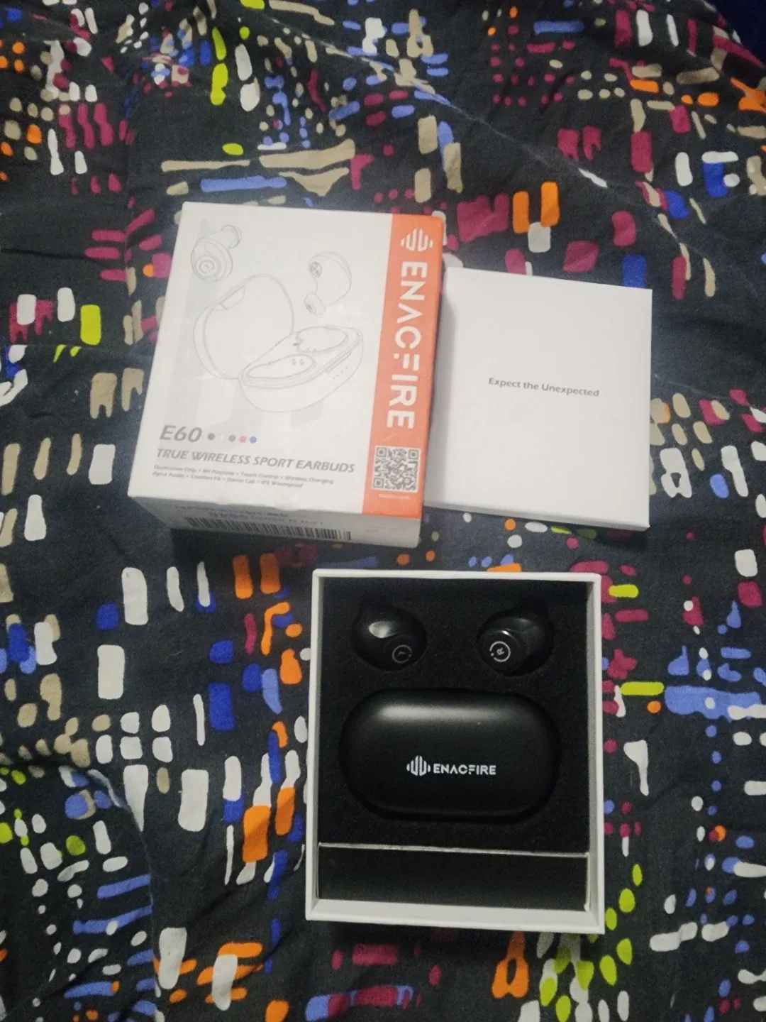 EnacFire E60 True Wireless Sport Earbuds - New in Box!