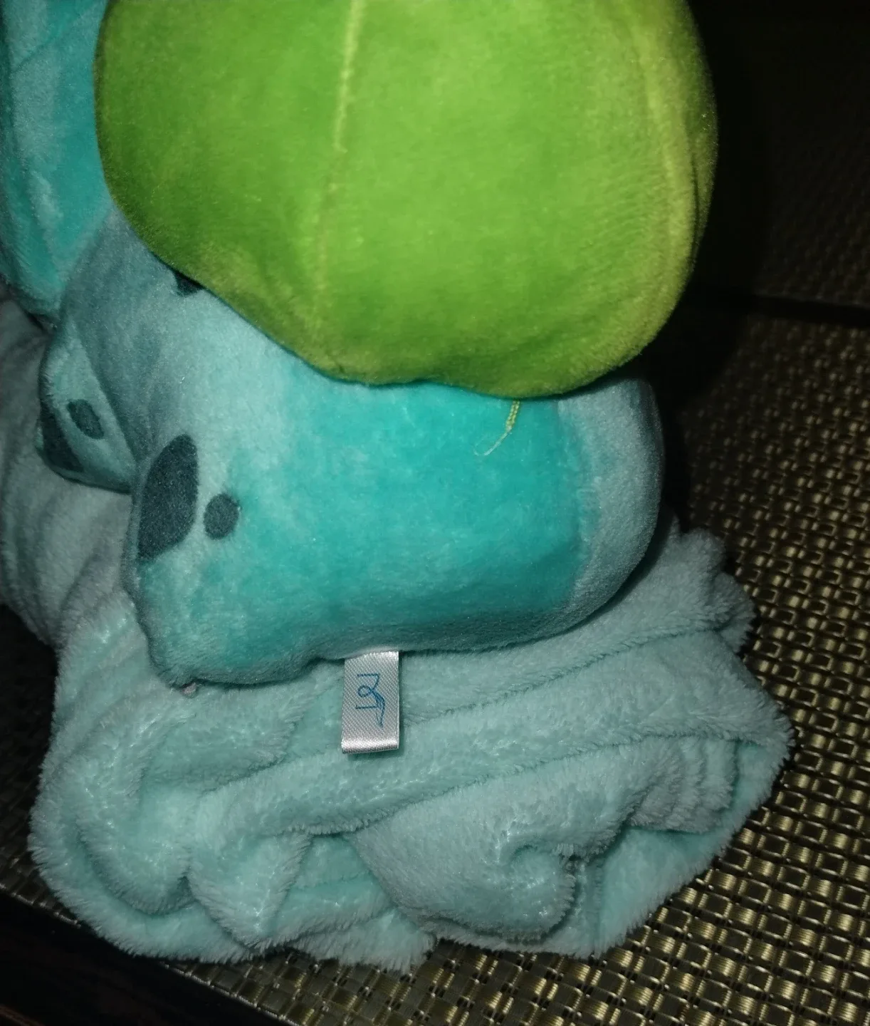 Bulbasaur Plush with Blanket image indicator(7)