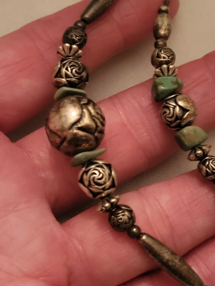 Vintage Silver Tone & Turquoise Necklace image indicator(4)