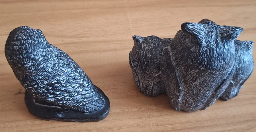 Set of 6 Vintage Wolf Original Animal Figurines image indicator(7)