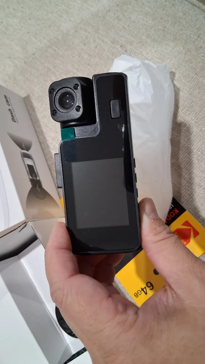 Dual Lens Dashcam w 64GB Kodak Utra Performance A1 Card image indicator(8)