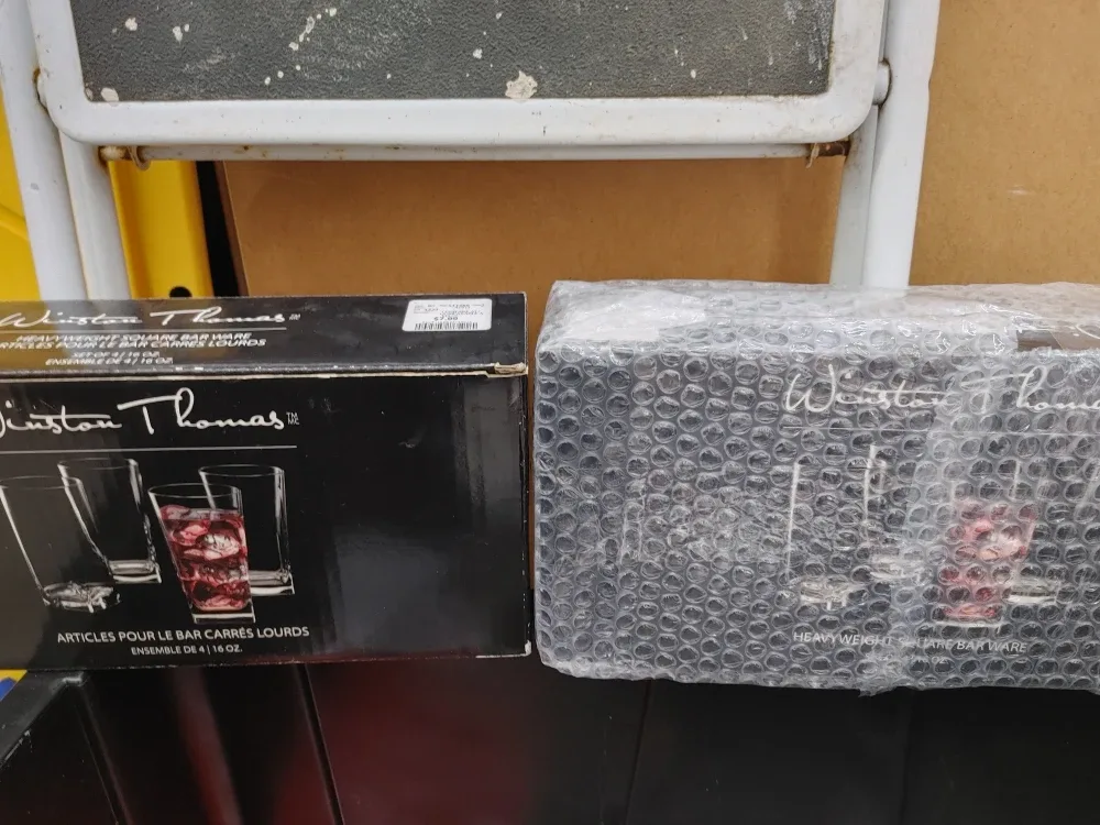 glasses square barware image indicator(3)