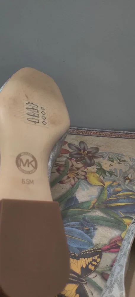 Michael Michael Kors Loafers - Size 6. 5 image indicator(9)