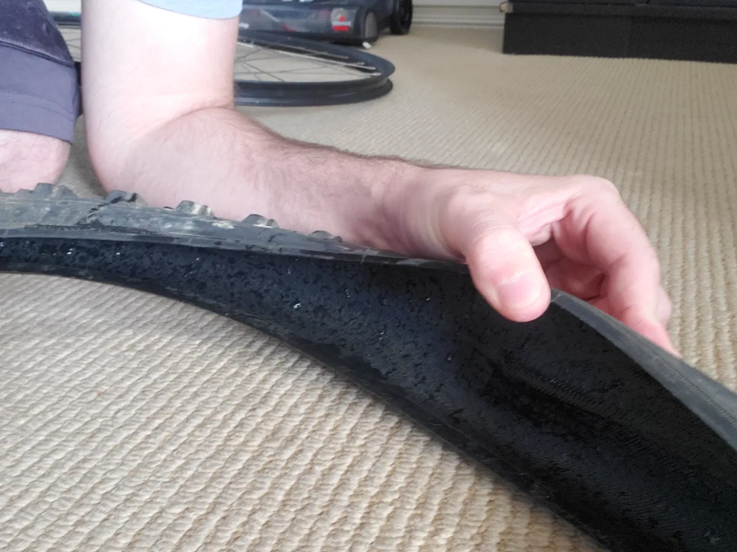 Deyoun NJ Tyre 26 x 1.95 image indicator(3)