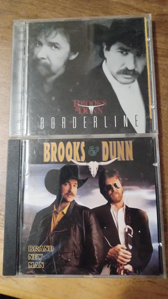 Brooks & Dunn CD Collection image indicator(3)