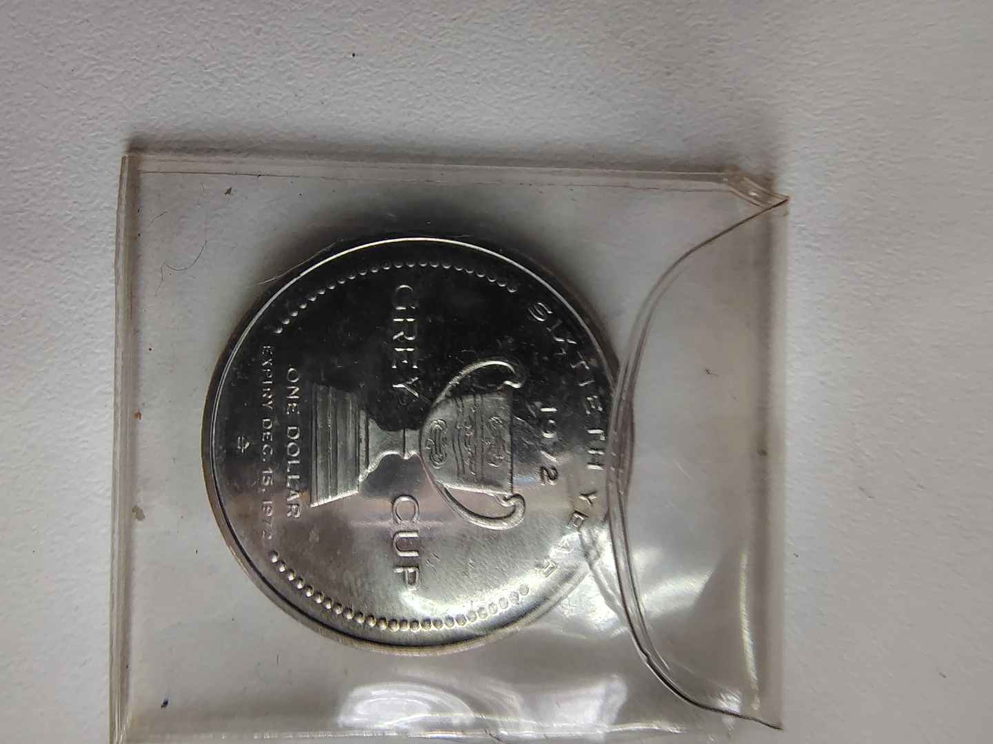1972 Grey Cup One Dollar Coin - photo 3