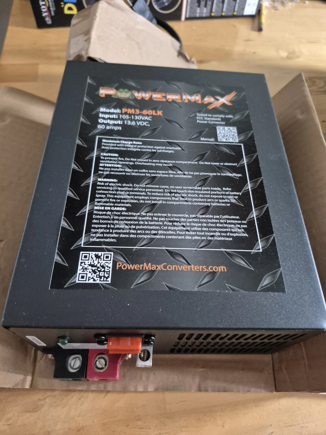 PowerMax PM3-60LK 60 Amp Power Converter - photo 3