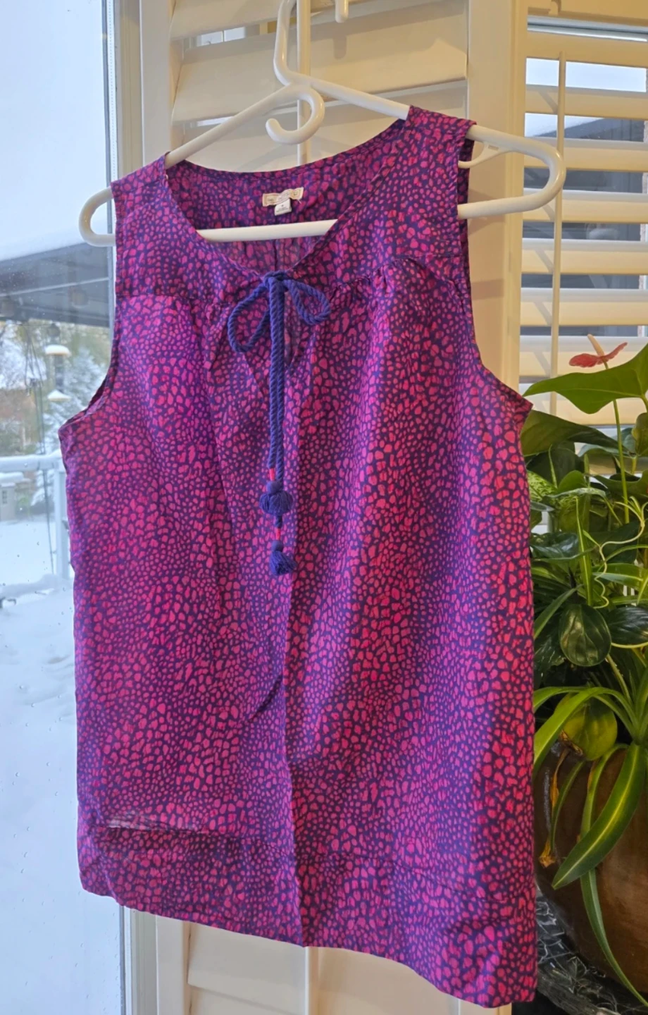 Gap Sleeveless Blouse - Size M - photo 2