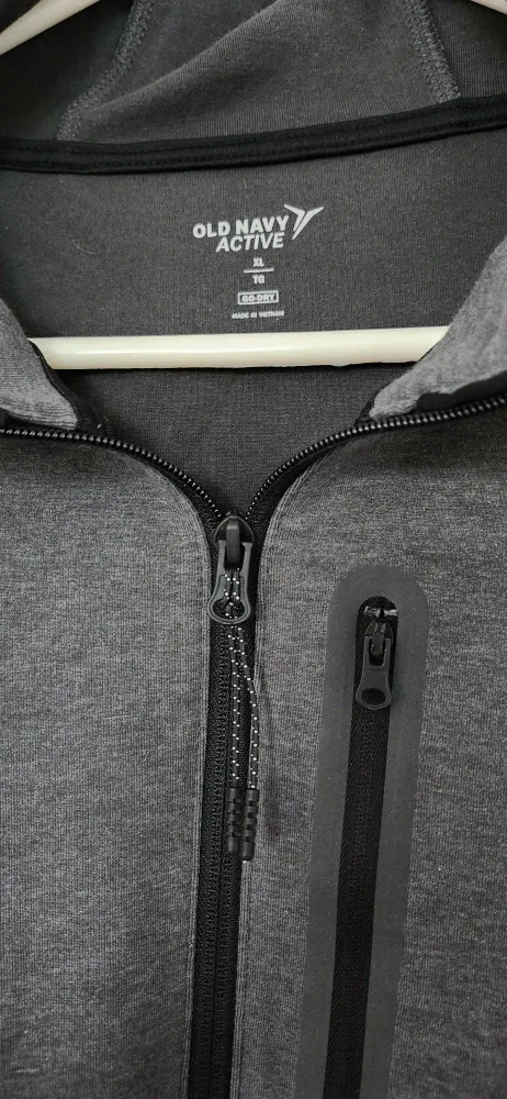 Old Navy Active Dynamic Fleece Hoodie - XL