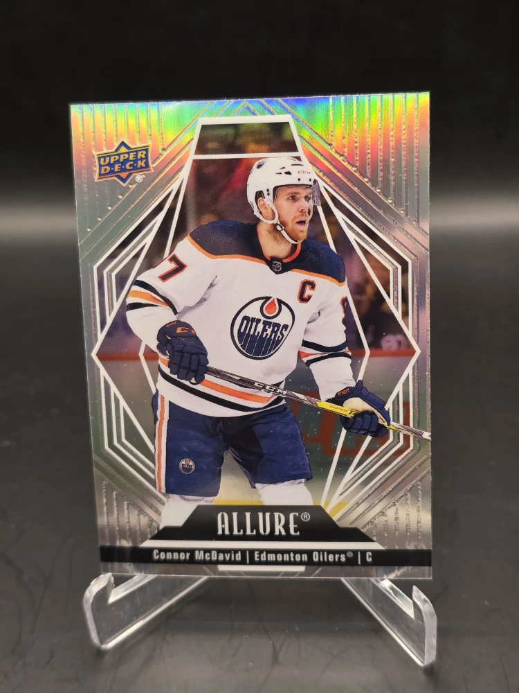 Lot Of 4 Connor McDavid Edmonton Oilers Hockey Cards - photo 5
