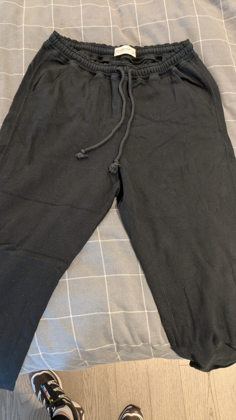 Abercrombie & Fitch Black Sweatpants - Size L