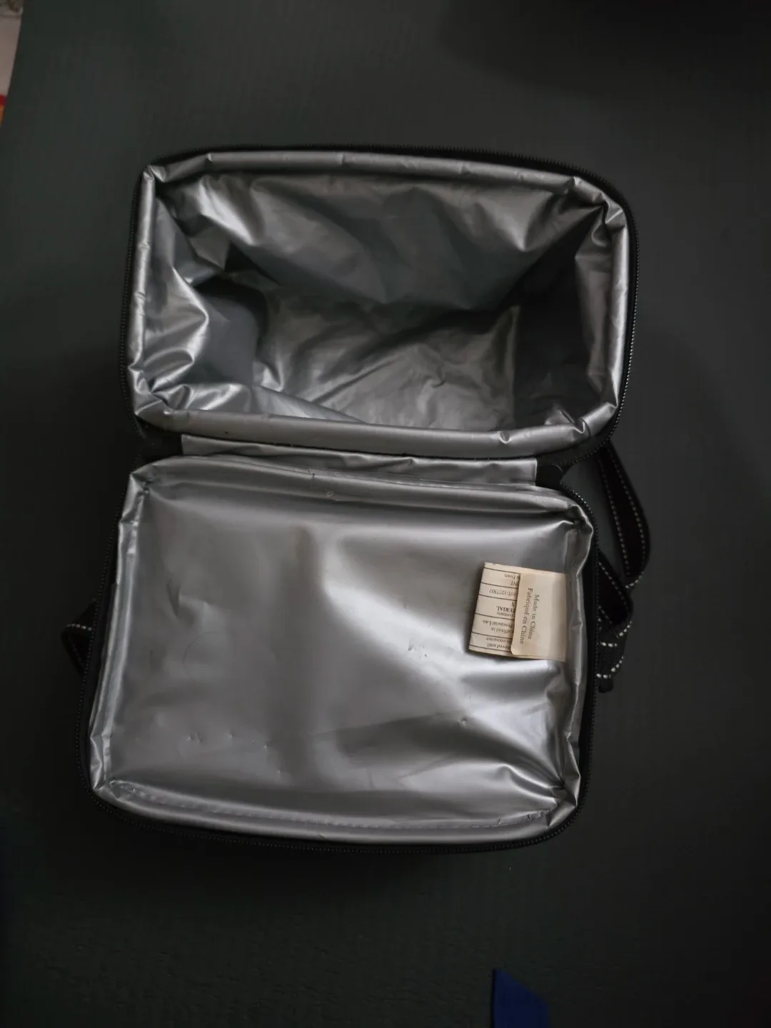 Green & Grey Insulated Lunch Bag image indicator(6)