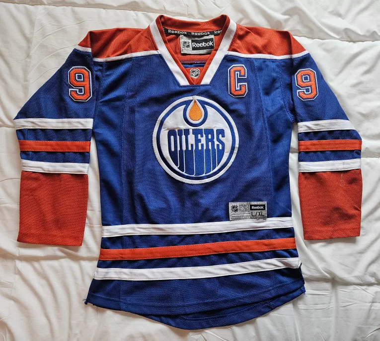 Edmonton Oilers Wayne Gretzky N0.99 Hockey Jersey Size L-XL thumbnail