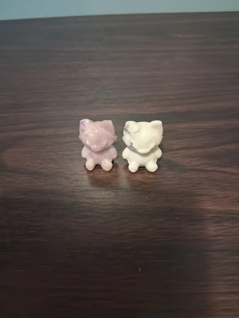 Magnesite & Lepidolite Crystal Fox Figurines thumbnail