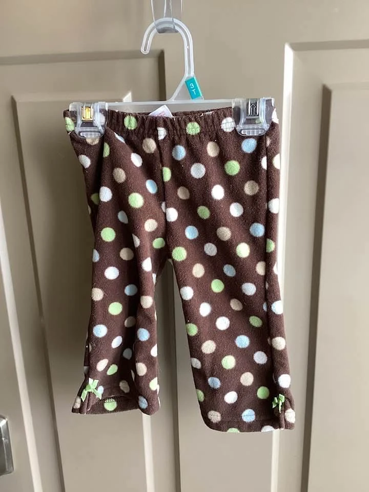 Girls sz 3-6 months leggings/pants $2 each - photo 2