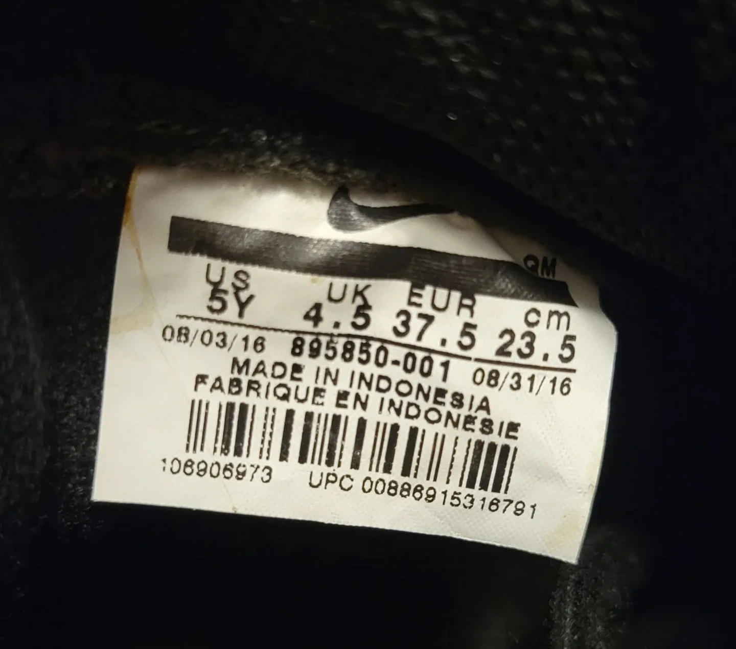 Nike Blazer Mid '77 Black Leather Size 5Y image indicator(5)