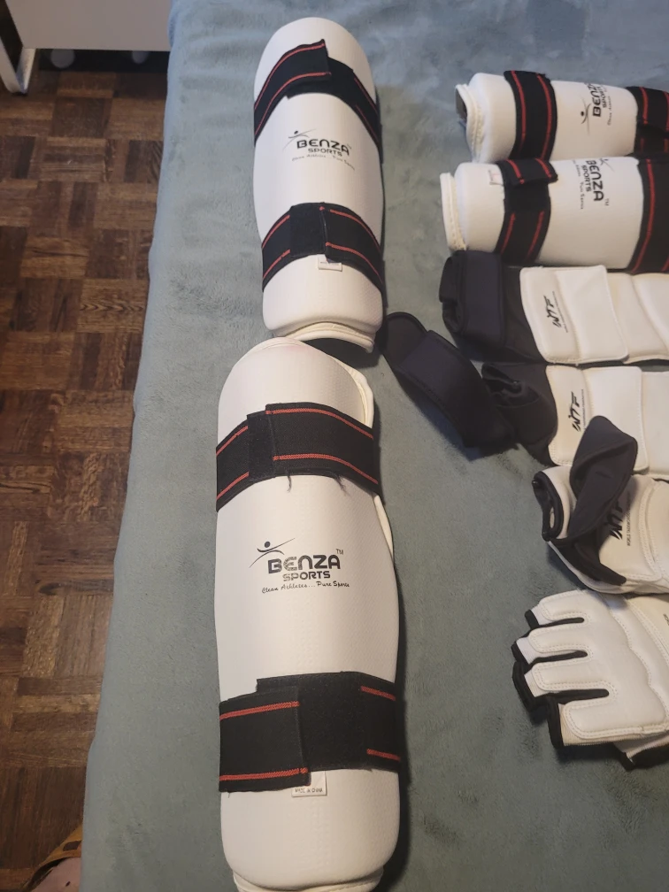 Taekwondo Protective Gear Set - photo 5