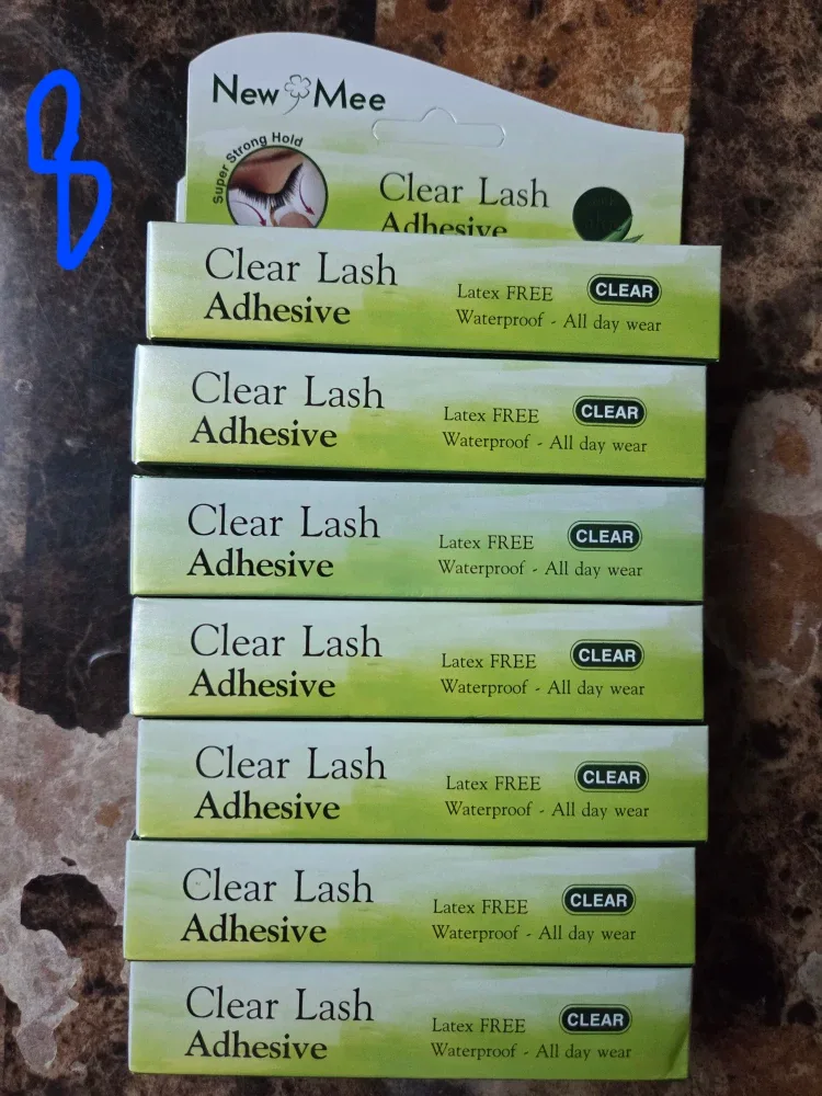 Lashes and Lashes's Glue. Price in the Pictures image indicator(2)