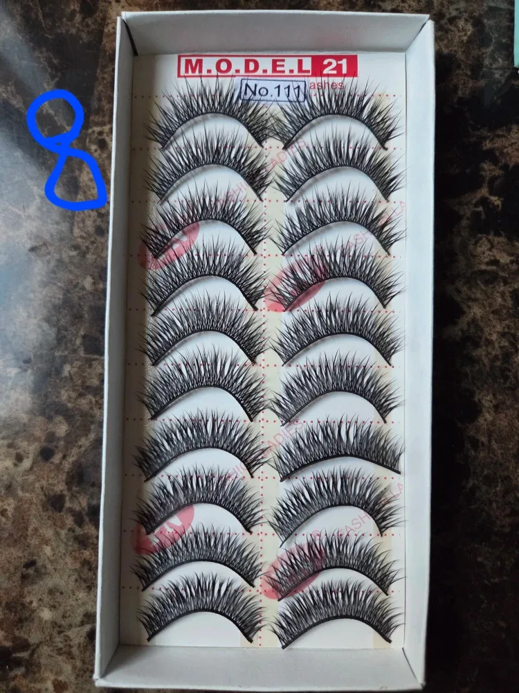 Lashes and Lashes's Glue. Price in the Pictures image indicator(4)