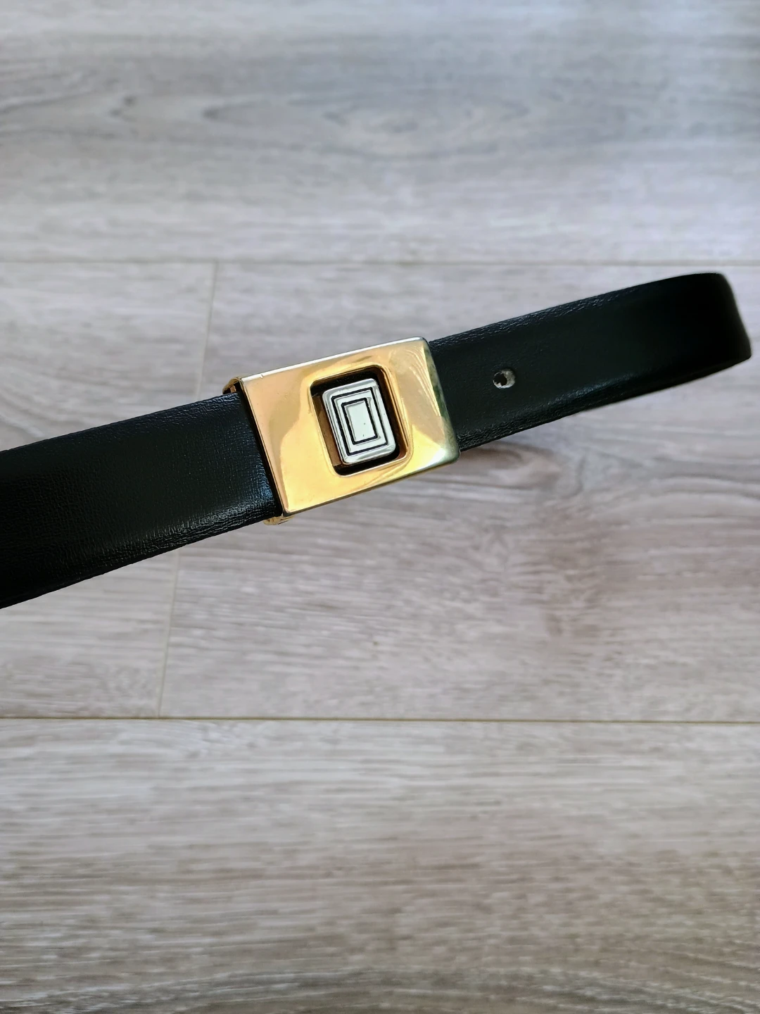 Vintage Leather Belt with Gold Buckle - photo 2