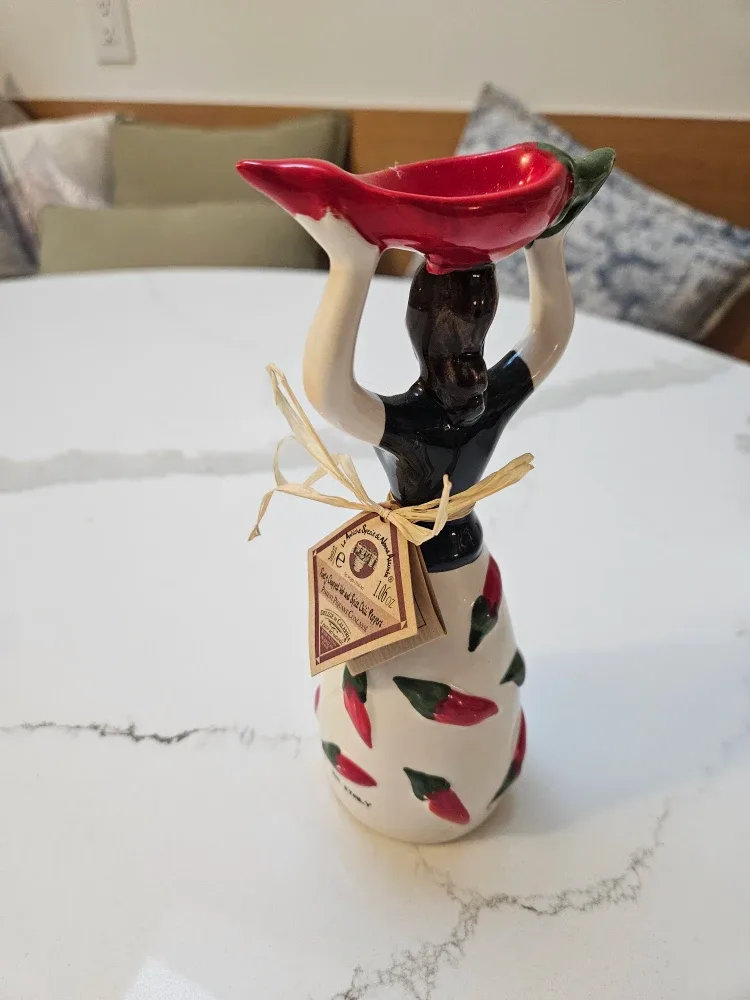 Handmade Ceramic Pepper Lady Cottagecore Ceramic Decor image indicator(3)