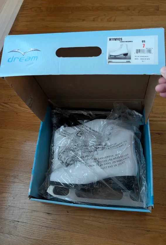Dream H11VFGS White Ice Skates - Size 7 (Ladies)