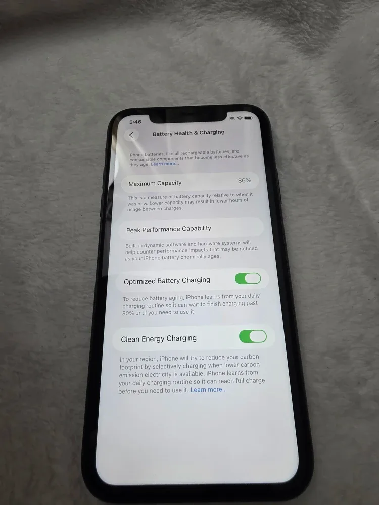 iPhone 11 - Black, 64GB unlocked image indicator(4)