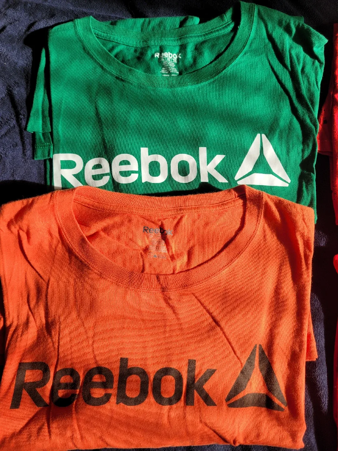 Reebok T-Shirt - Size 3XL - Orange and Green 🥕 thumbnail