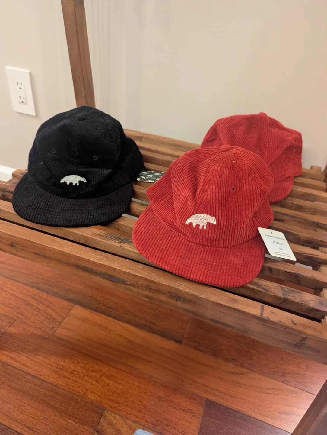 Gracias Campers Corduroy Cap image indicator(3)