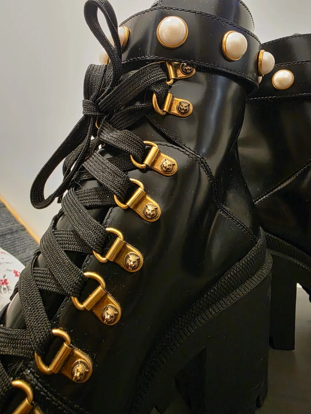 Gucci Steam punk Leather boots 8 1/2 image indicator(7)