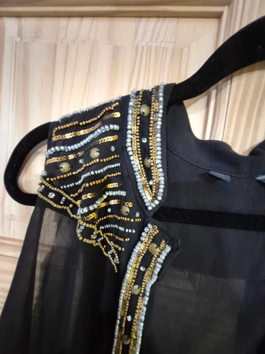 GUESS Embroidered Sleeveless Blouse  size XL image indicator(3)