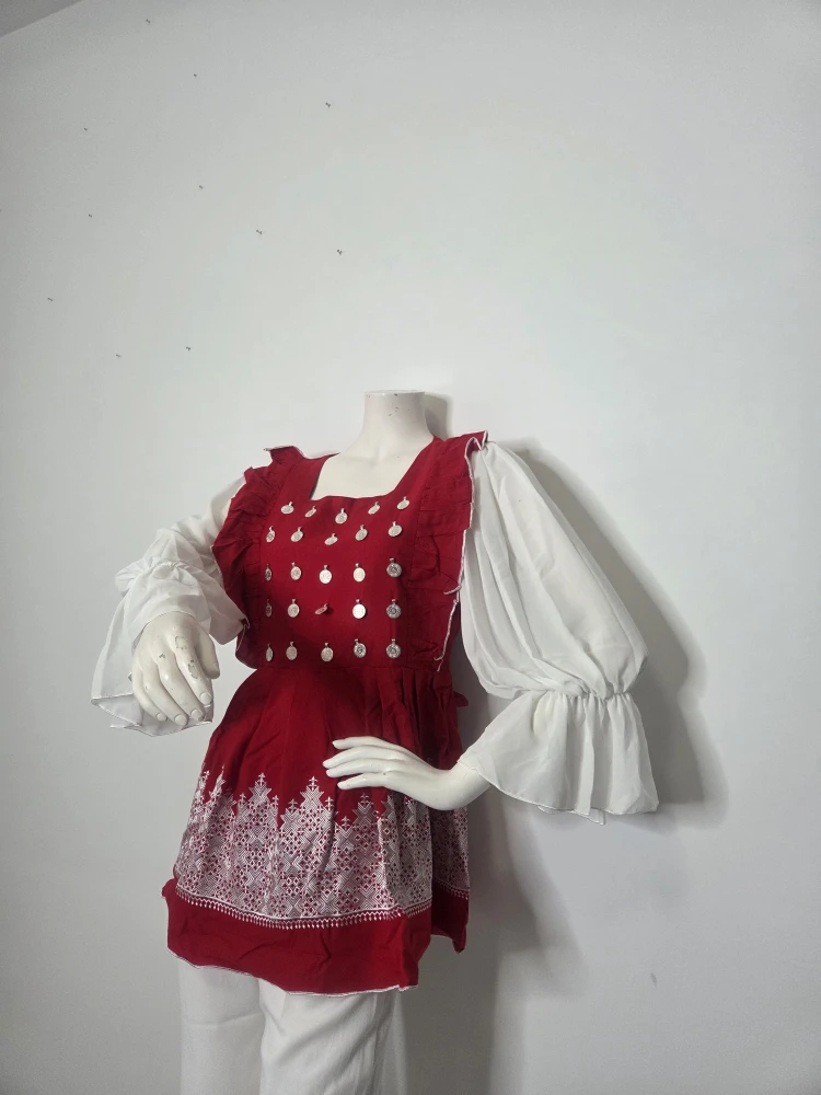 Red & White Outfit Machine Made - photo 3