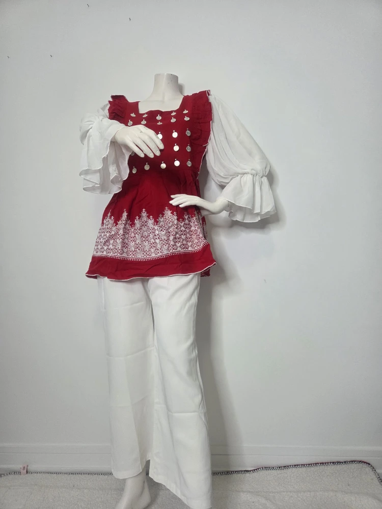 Red & White Outfit Machine Made - photo 4