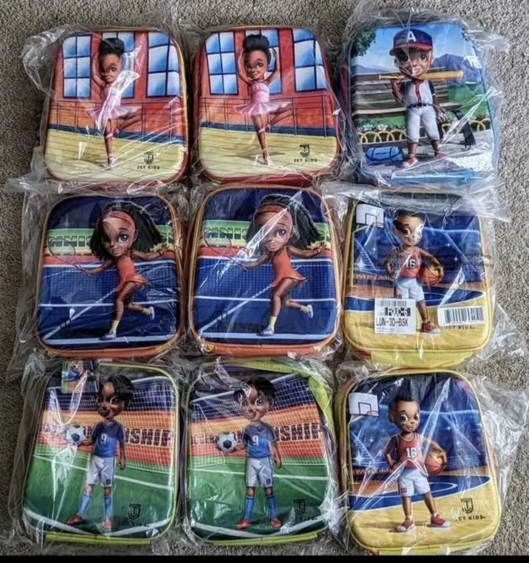 Embossed 3D Insulated Sports Lunch Bag Choose Your Character~ image indicator(4)