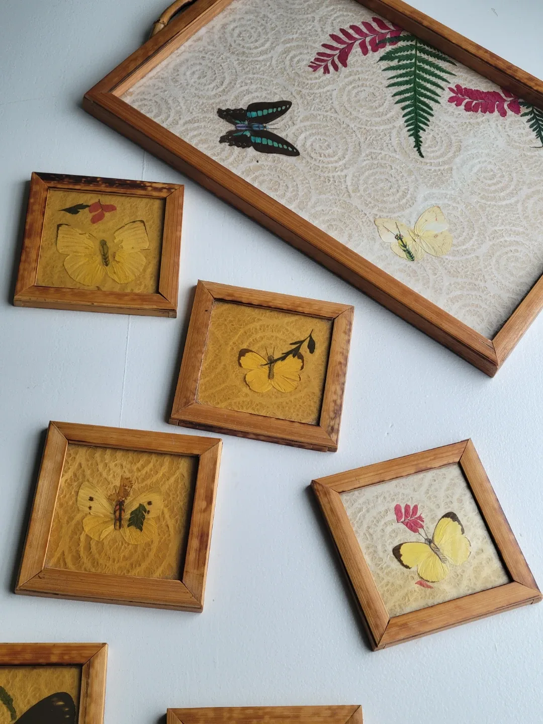Vintage Wood Butterfly Tray and Coaster Set! image indicator(9)
