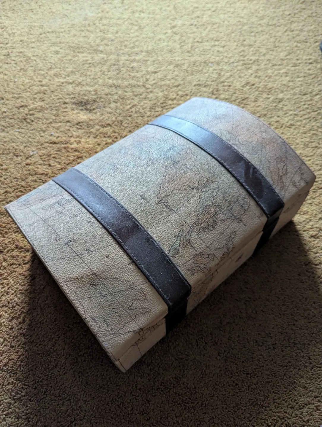 Vintage Backgammon Chess Dominoes Checkers Set image indicator(2)