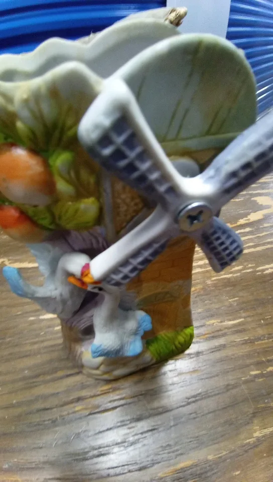 Vintage Swan & Windmill Planter image indicator(4)