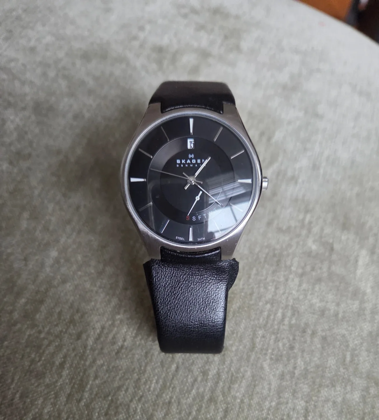 Skagen Watch image indicator(2)