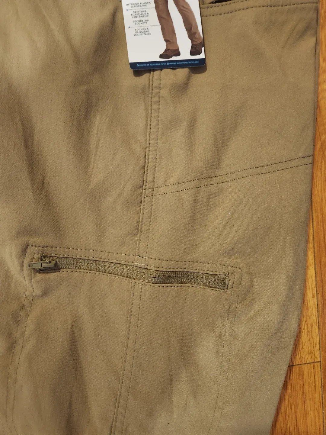 Men's Wrangler Pants with zippered pockets image indicator(2)