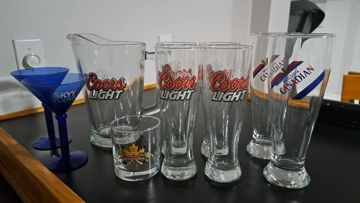 Drinkware Set, Pitcher and glasses set image indicator(2)