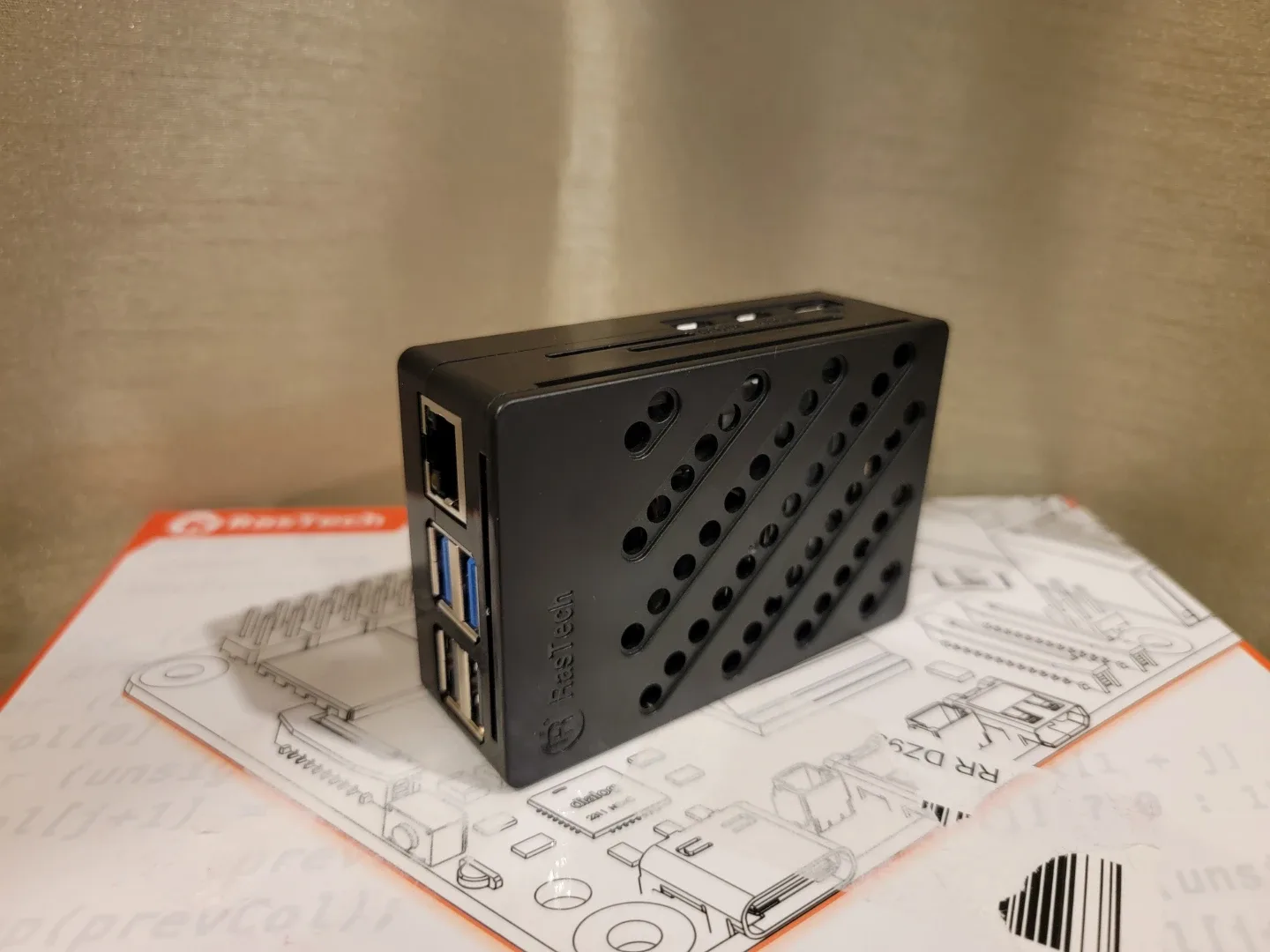 Raspberry pi 5 kit image indicator(2)