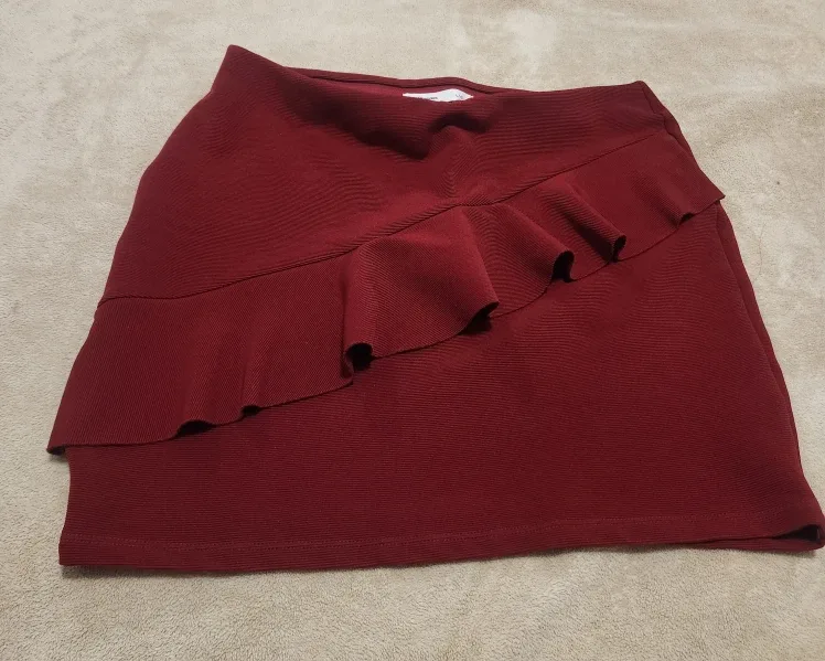 Bluenotes Burgundy Ruffle Skirt