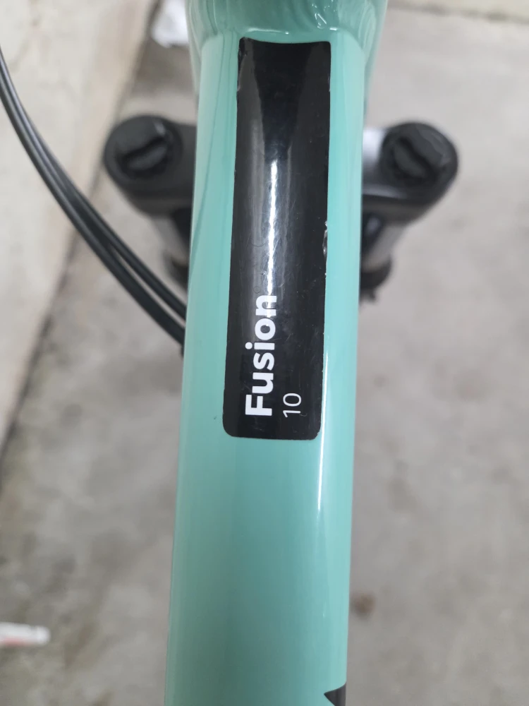 Rocky Mountain Fusion 10 Mountain Bike - Large - photo 3