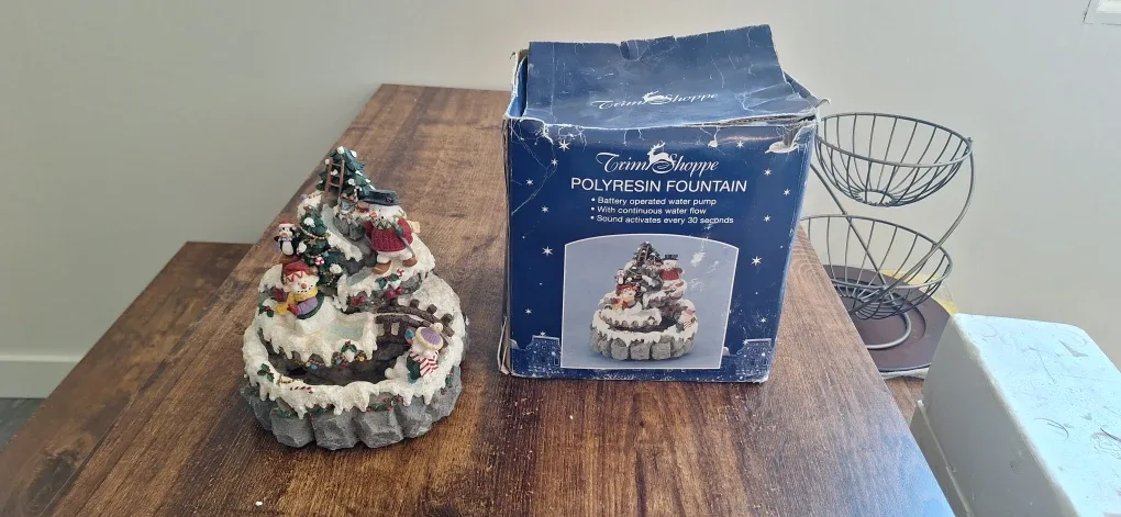 Trim Shoppe Polyresin Fountain
