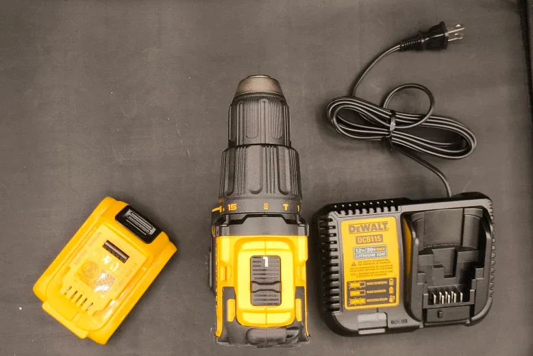 DeWalt 20V DCD798 Brushless Cordless Hammer Drill Driver image indicator(2)