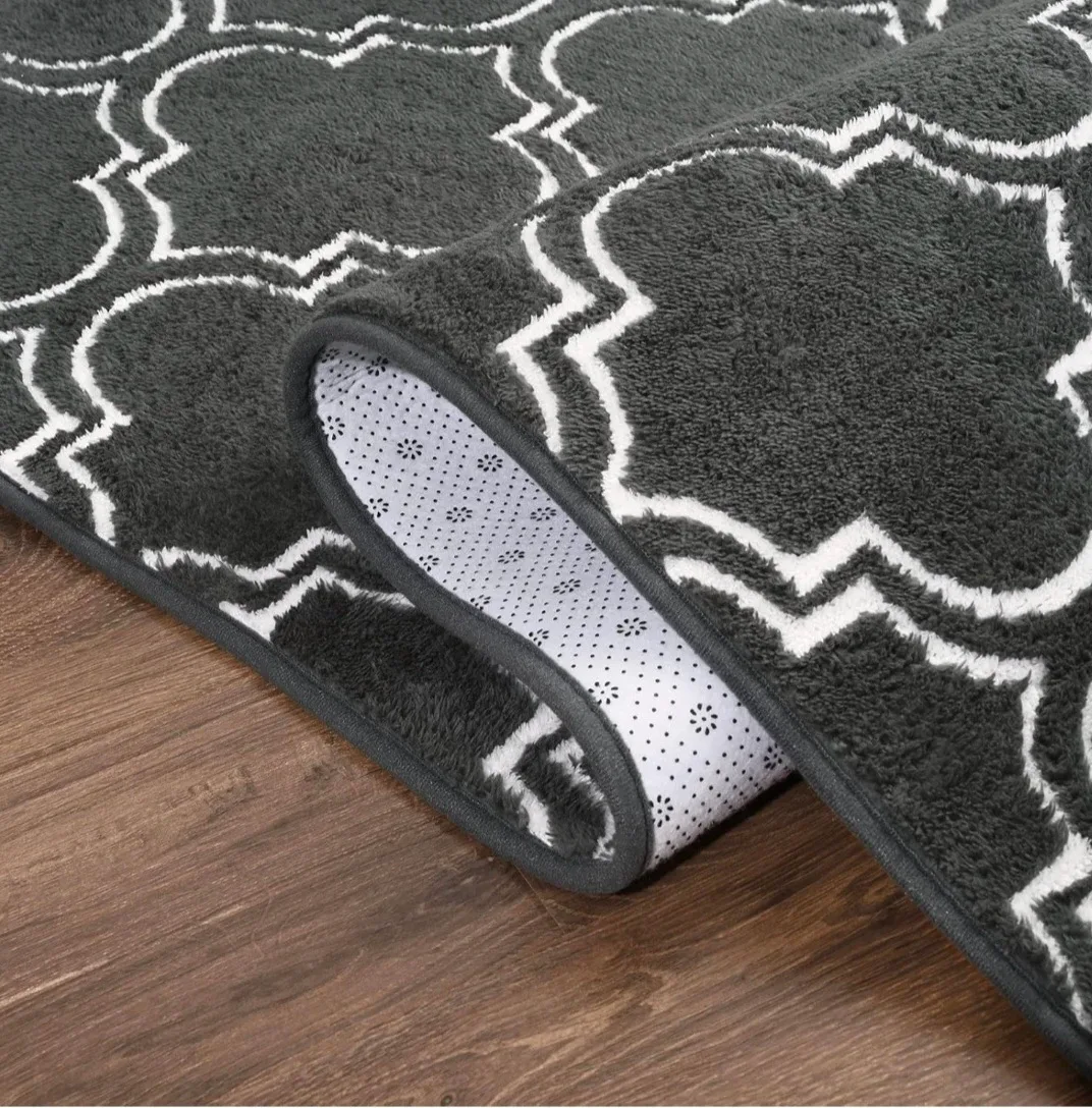 Gray Area Rug image indicator(2)
