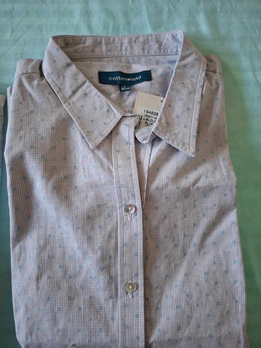 Cottonworld L (32cm) Blue Patterned Shirt thumbnail